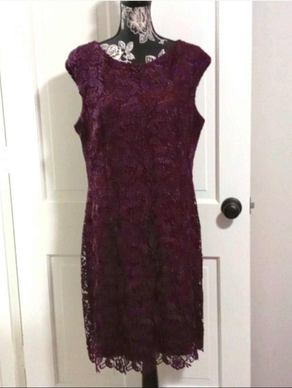 💜Lauren Ralph Lauren💜 - Plum Lace Overlay S/S Cocktail Dress